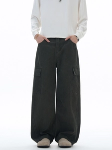 Herren High Street Cargo-Hose mit weitem Bein und mehreren praktischen Seitentaschen