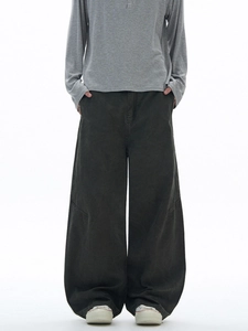 Men's oversized dark grey wide-leg cargo pants with knee paneling and loose fit