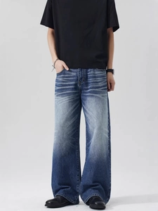 Jean homme large bleu foncé délavé avec effet vintage et coupe droite décontractée