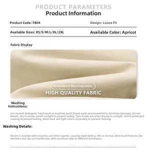 Dettaglio macro della trama in twill di cotone albicocca e cuciture resistenti sui pantaloni