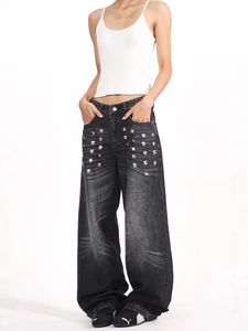 Jean taille haute délavé rétro avec rivets argentés et silhouette à jambes larges