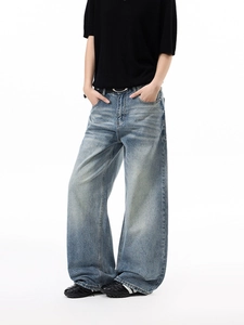 American retro loose wide-leg jeans in light blue washed denim for men and women
