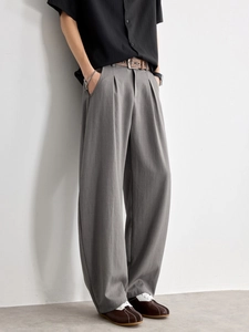 Pantalon à pinces gris pour homme avec jambe large et tissu fluide décontracté