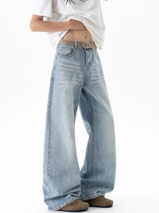 Men's retro light blue wide-leg jeans with vintage washed whiskers and straight cut style