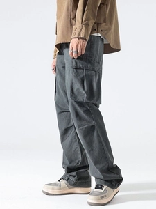Men's dark gray straight-leg cargo pants with multi-pocket design in loose-fit style
