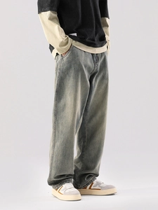 Jean homme large délavé gris avec coupe droite fluide et style vintage décontracté