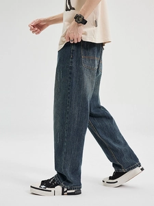 Retro loose straight leg jeans in vintage blue wash with contrast stitching details
