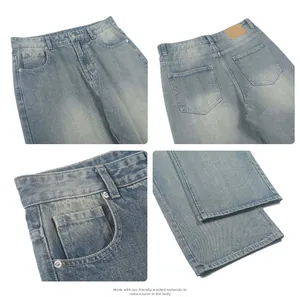 Gros plan détaillé du pantalon en jean délavé bleu clair avec tissu écologique à cinq poches