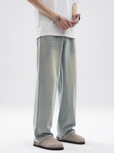 Men's retro light wash vintage loose wide-leg jeans in cleanfit straight cut style
