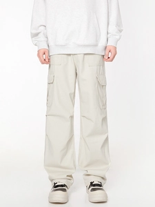 Pantalon cargo ample pour hommes beige clair avec poches multiples et coupe droite