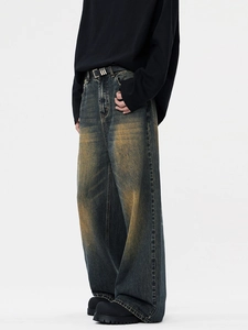 Vintage High Street Jeans mit weitem Bein und Distressed-Waschung inklusive schwarzem Gürtel