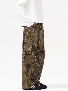 Men's loose straight-leg cargo pants with vintage tree branch camouflage print