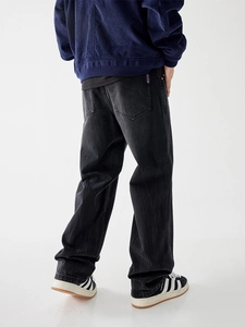 High street vintage washed black denim jeans for men with loose straight fit and lightning wash