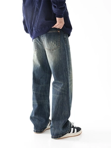 Jeans ampi da uomo lavaggio vintage e camicia in velluto a coste blu scuro stile street