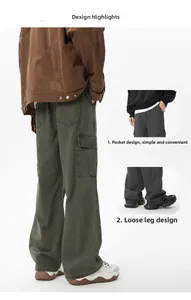 Dettaglio dei pantaloni cargo verde oliva con tasche laterali e taglio dritto e ampio