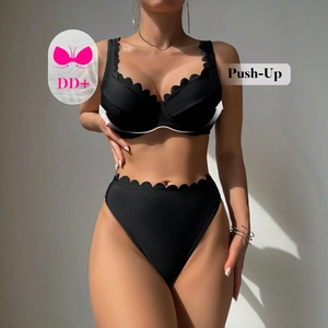 Bikini sexy nero due pezzi con bordi ondulati, vita alta e supporto push-up per coppe DD+