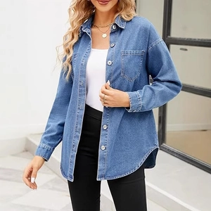 Chemise en jean femme bleu moyen à manches longues avec boutons métalliques et poche