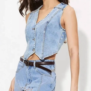 Gilet en Jean à Col en V pour Femmes Sans Manches Boutonné Court Veste en Jean Mode Décontractée Haut en Jean Lavé pour Femmes