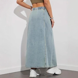 Damen Denim Maxirock in Hellblau mit hohem elastischem Bund und weiter A-Linie