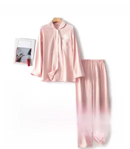 Rosa Baumwoll-Schlafanzug-Set mit langen Ärmeln und feiner Pilz-Stickerei für Damen