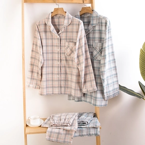 Minimalistisch 100% Baumwolle Gebürstet Kariert Schlafanzug-Set Für Herren Damen V-Ausschnitt Langarm Top Und Bottom Sleepwear