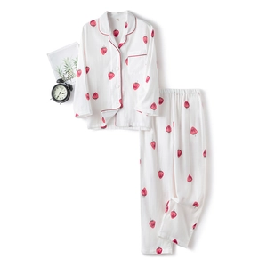 Two-piece pure cotton pajamas set for women with red strawberry print and long sleeves
