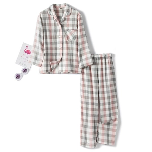 Ensemble pyjama en coton rose à carreaux avec manches longues et pantalon pour enfant