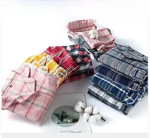 Ensembles de pyjama en coton à carreaux pliés avec cols à boutons et textures douces