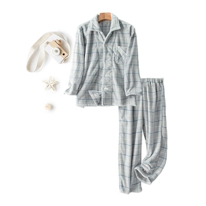 Pyjama épais en flanelle à carreaux avec haut boutonné et pantalon pour toute la famille