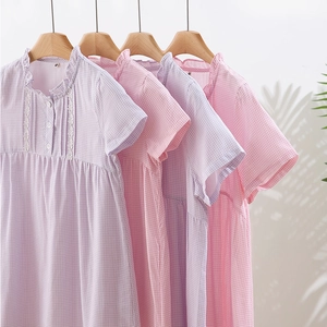 Chemise de nuit en coton vichy pour filles rose et violet avec détails de dentelle fine