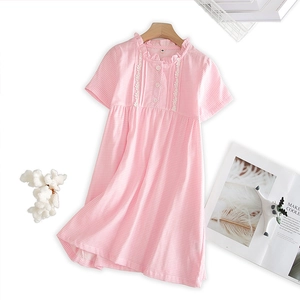 Robe d'été en coton pour fille avec vichy rose, dentelle et col à volants doux
