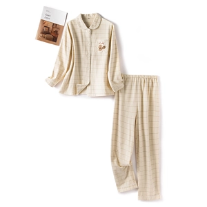 Ensemble de pyjama à carreaux avec broderie écureuil mignonne en coton doux brossé