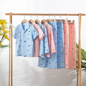 Ensemble Pyjama Enfants 100% Coton Gaze Double Couche Doux Respirant Imprimé Voiture Lapin Vêtements de Nuit Garçons Filles