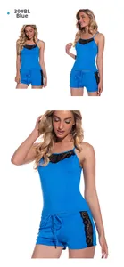 Détails de l'ensemble de pyjama en modal bleu avec bordure en dentelle noire délicate