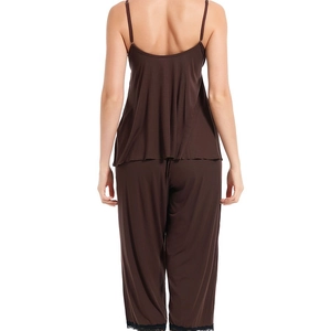 Pyjama modal pour femme en marron avec débardeur en dentelle et pantalon large court