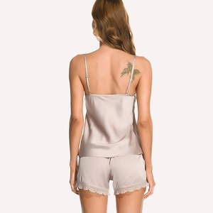 Ensemble caraco en satin et short en dentelle pour femme en texture soie champagne