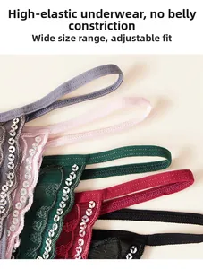 Détail de strings en dentelle extensible multicolores avec sequins et broderies fines