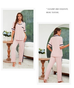 Détails du pyjama en modal côtelé rose avec bordure contrastée bleue et boutons avant