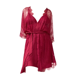 Completo vestaglia in pizzo e camicia da notte in seta elegante colore rosso scuro