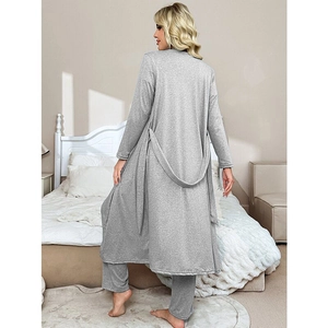 Ensemble pyjama trois pièces en coton tricoté gris clair avec robe et pantalon