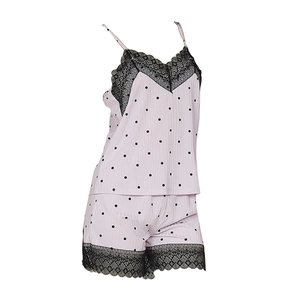 Pyjama rose à pois avec bordure en dentelle et ensemble caraco et short côtelé