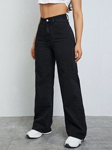 Jeans femme à taille haute et jambe large en noir avec une coupe ample minimaliste