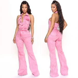 Tuta denim rosa con scollo all'americana e gamba a zampa effetto neve vintage