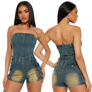 Pagliaccetto di Jeans Senza Spalline Sexy da Donna Vestibilità Aderente Elasticizzata Lavaggio Acido con Tasche Cargo e Cintura