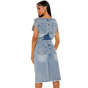 Combinaison en jean bleu clair bustier avec design créatif à poches au dos