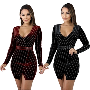 Damen Sexy Tiefer V-Ausschnitt Langarm Samt Bodycon Minikleid Strass Abendgesellschaft Club Nachtclub Nachtwäsche Kleid