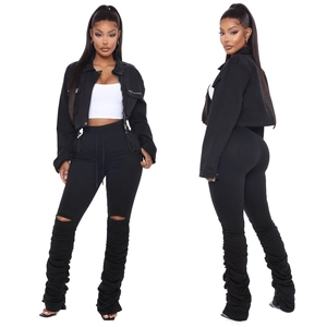 Ensemble 2 pièces femme noir avec legging froncé et veste courte à détails déchirés