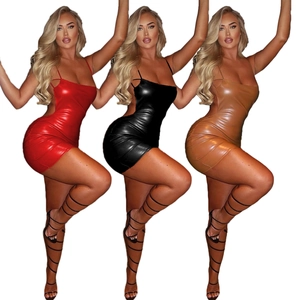 Sexy Donna Vestito Mini in Ecopelle Senza Schienale Spalline Sottili PVC Festa Discoteca Vestito Aderente Tinta Unita Estate