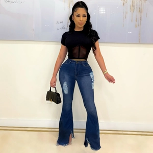 Damen Schlagjeans mit hoher Taille, Destroyed-Effekt am Knie und Fransen am Saum