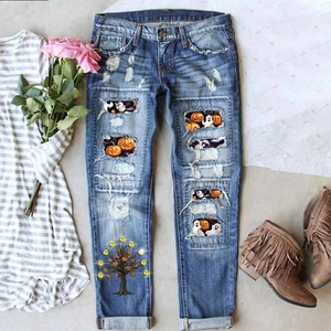 Halloween Women Ripped Straight Denim Jeans Pumpkin Ghost Bat Print Light Blue Washed Mid Waist Streetwear Long Pants